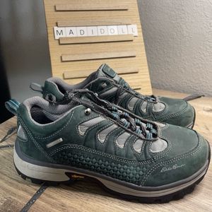 Eddie Bauer Women’s Guide Pro Hiking Boot Vibram Mallard